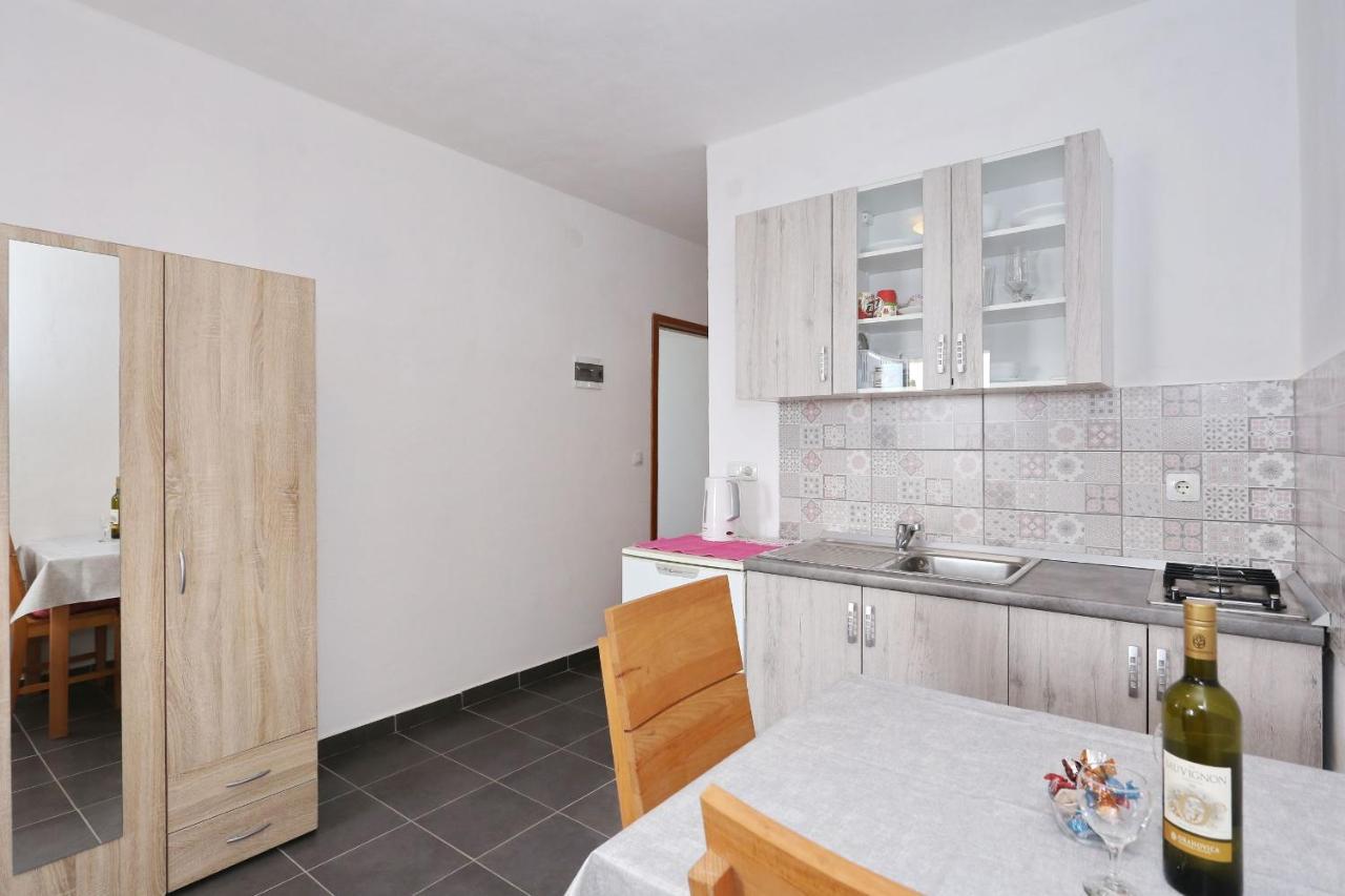 Vlado I Vesna Apartment Rtina